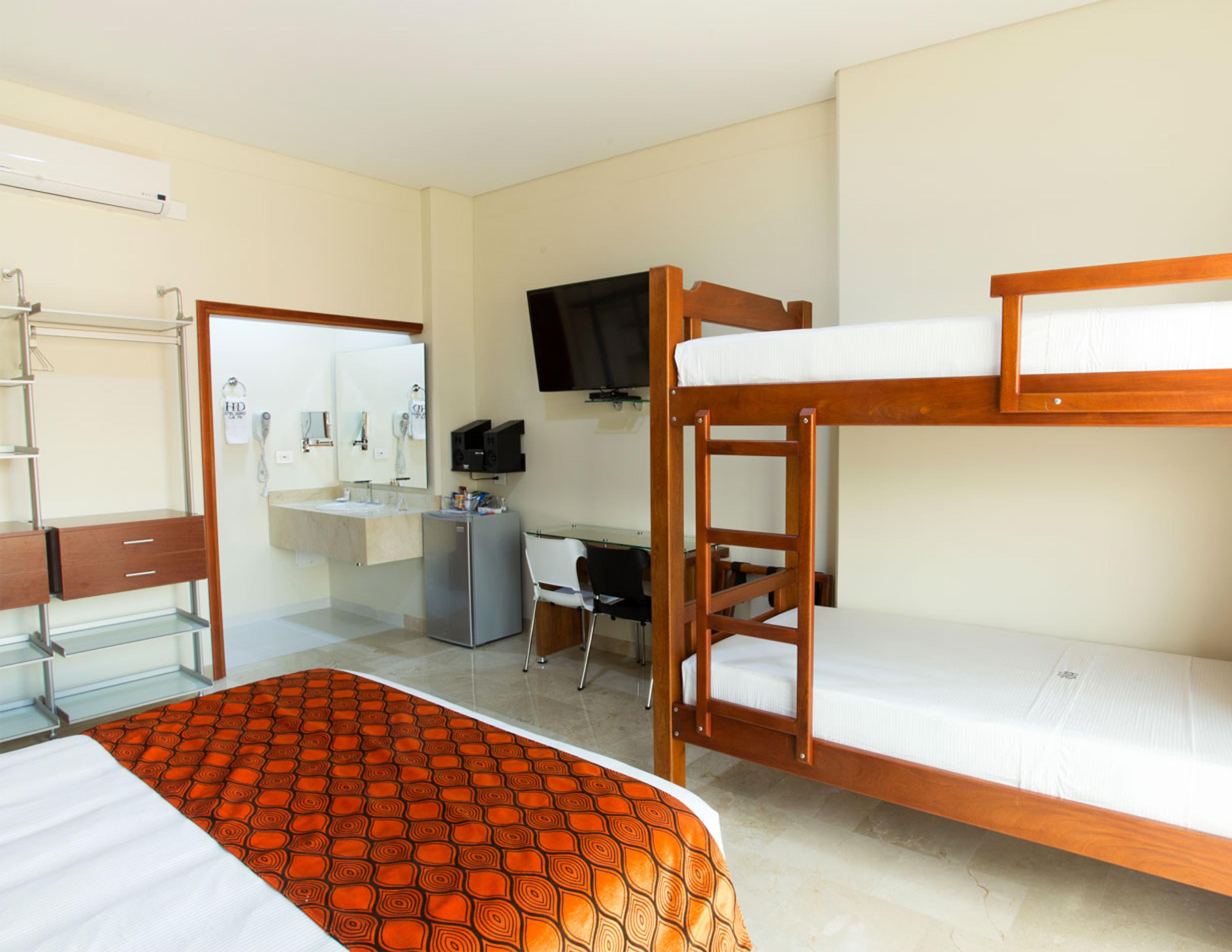 Hotel Dorado La 70 Меделин Екстериор снимка