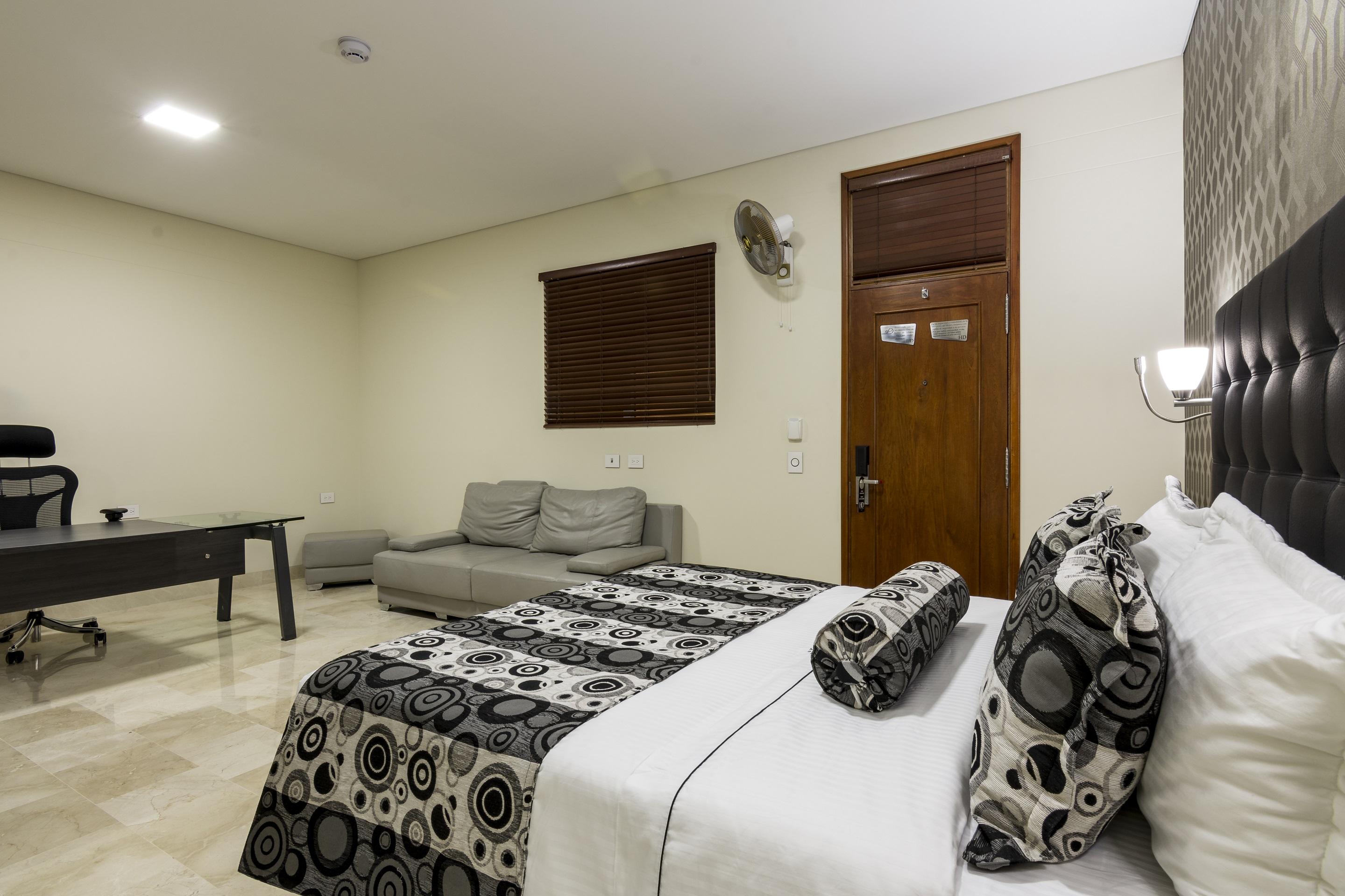 Hotel Dorado La 70 Меделин Екстериор снимка