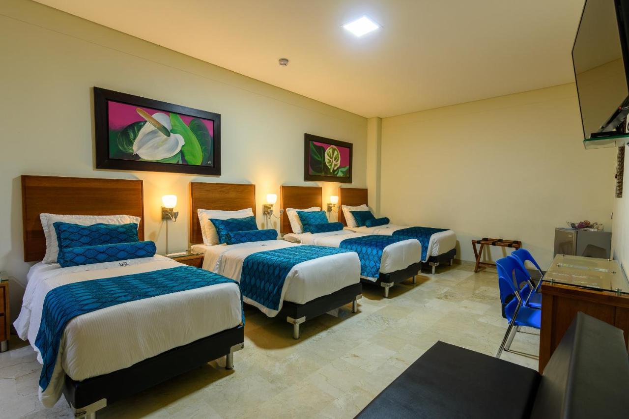 Hotel Dorado La 70 Меделин Екстериор снимка