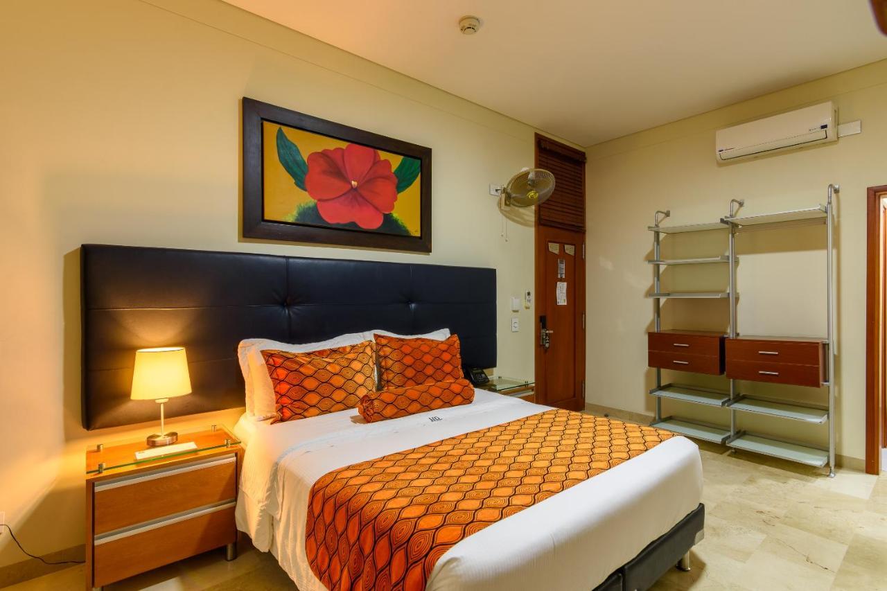 Hotel Dorado La 70 Меделин Екстериор снимка