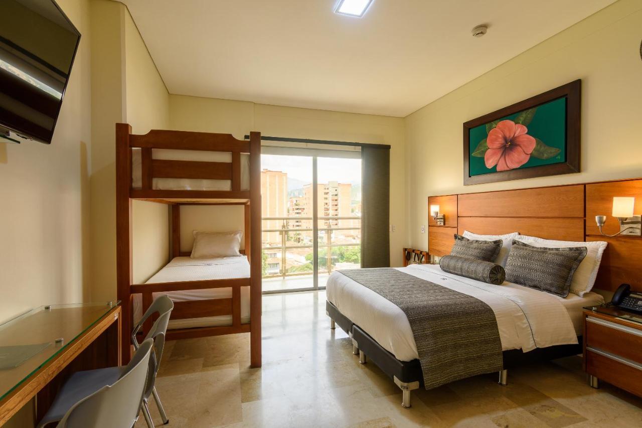 Hotel Dorado La 70 Меделин Екстериор снимка