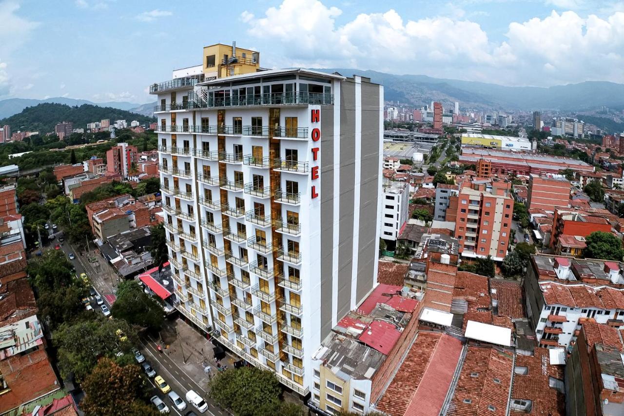 Hotel Dorado La 70 Меделин Екстериор снимка